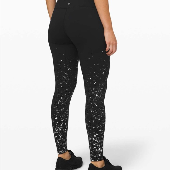 Lululemon Speed Wunder Mid-Rise Tight 28"
Speckle Shine size 8 - Picture 1 of 5